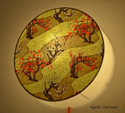 Applique lumineuse en papier japonais traditionnel
