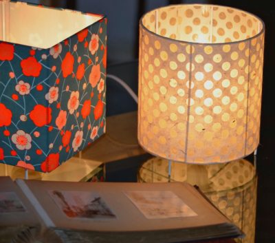 Papier japonais utilisés pour des lampes à poser