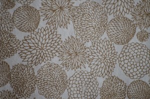 Papier japonais blanc sérigraphie de fleurs de dahlias dorées
