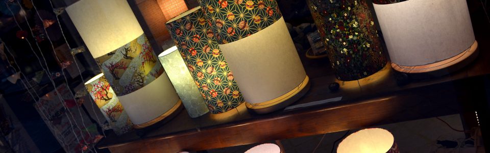Lampes à poser en papiers japonais